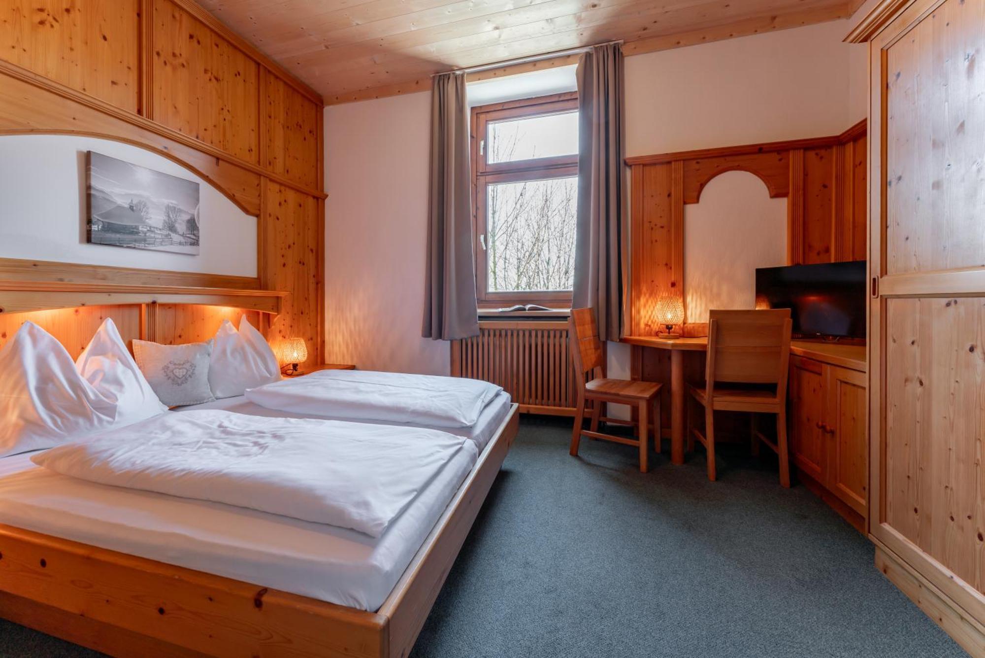 Hotel Gasthof Post Bruck an der Grossglocknerstrasse Exterior photo